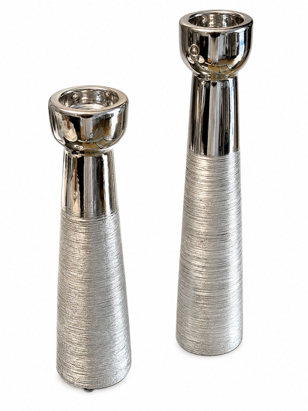 Modern Silver Metal Candle Holder Set (2-Piece) – Textured Contemporary Pillar Candle Holders